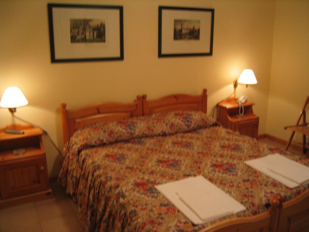 Hotel Lion Roure Turin Δωμάτιο φωτογραφία