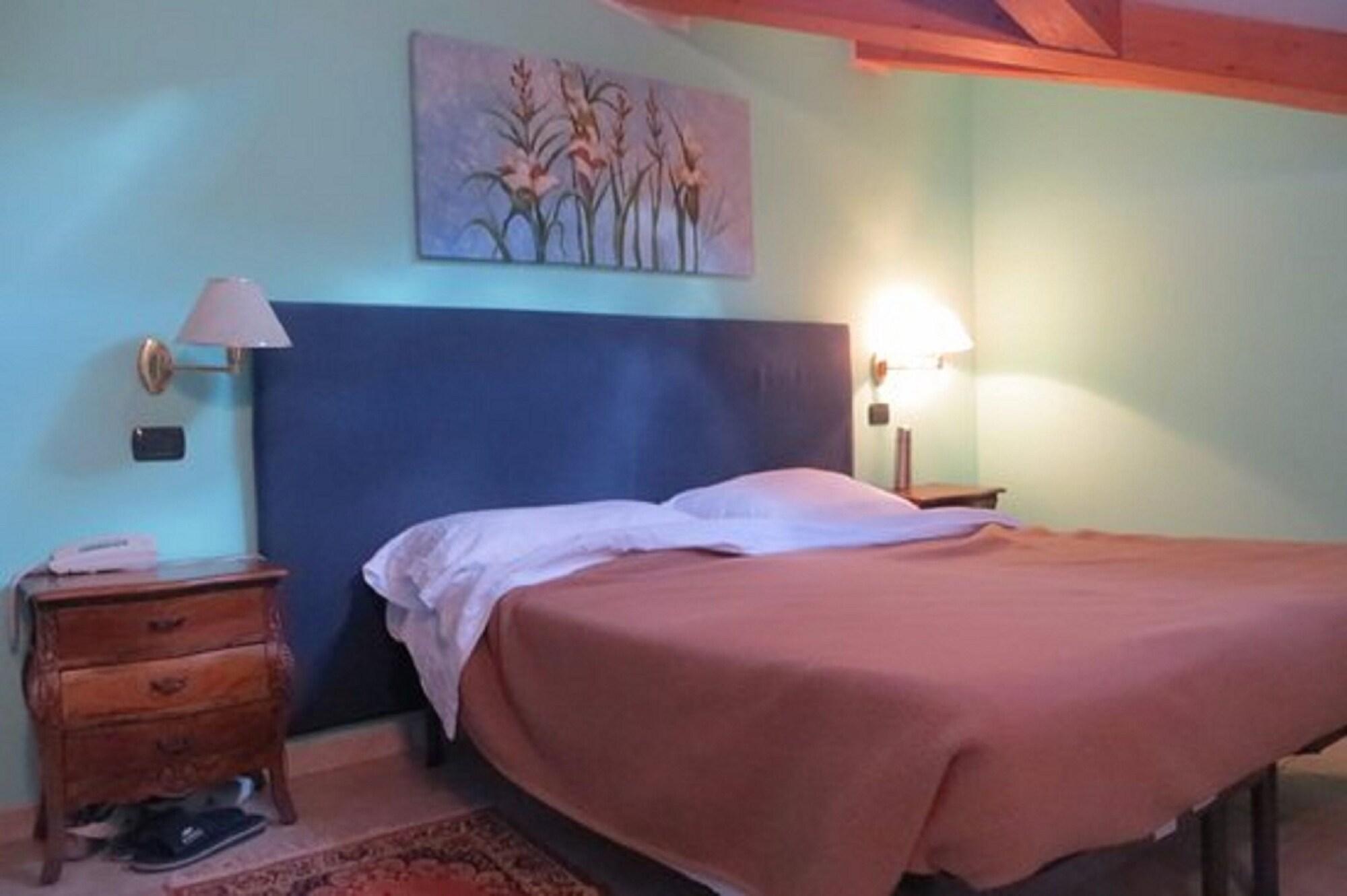 Hotel Lion Roure Turin Εξωτερικό φωτογραφία