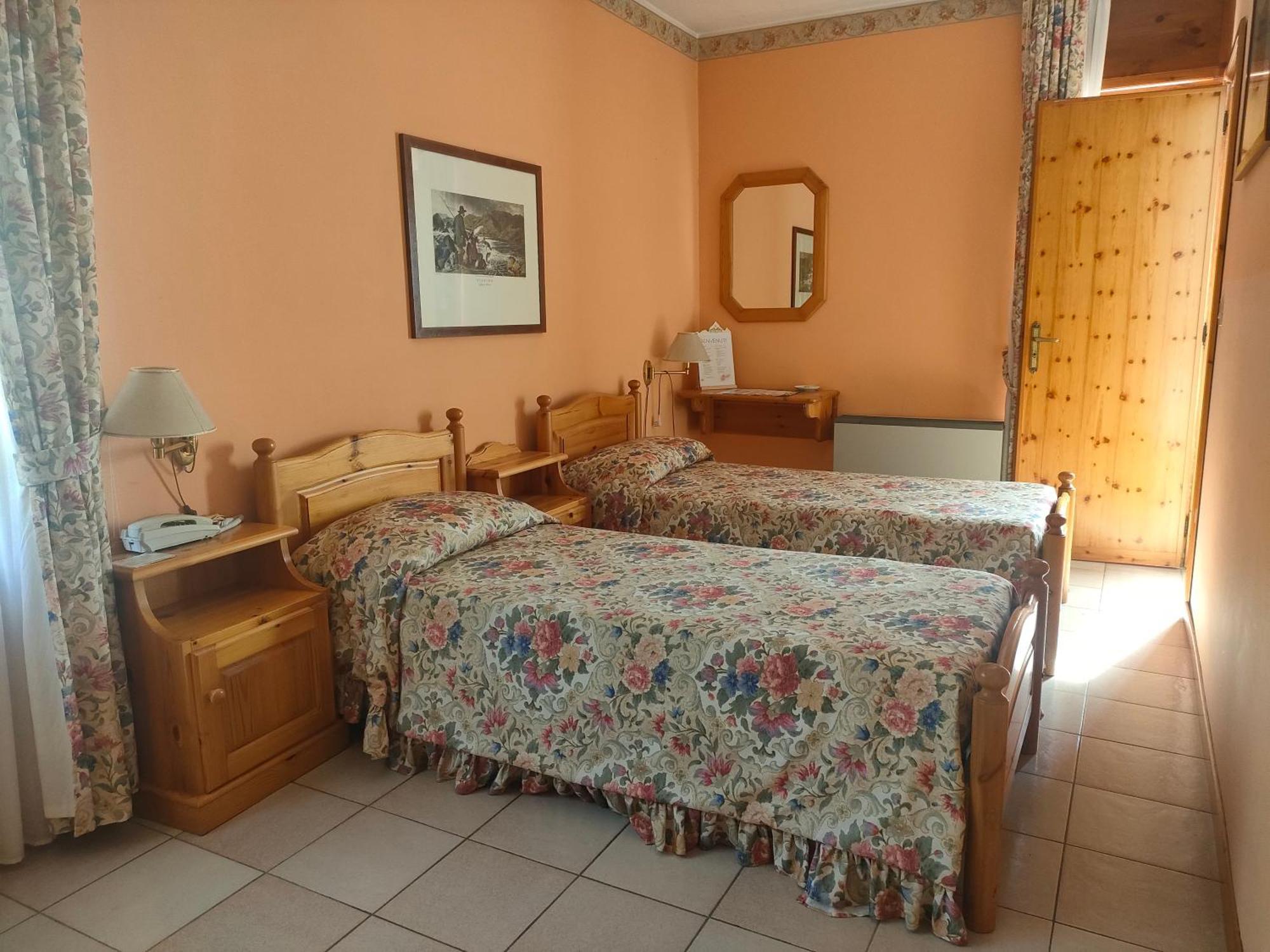 Hotel Lion Roure Turin Εξωτερικό φωτογραφία